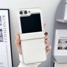 Zastitna futrola Color Plating Leather - Samsung Galaxy Z Flip 6 bela.