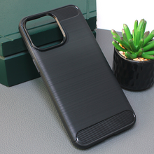 Zastitna futrola Defender Safeguard - iPhone 15 Pro Max 6.7 crna.