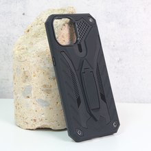 Zastitna futrola Fight - iPhone 15 crna.