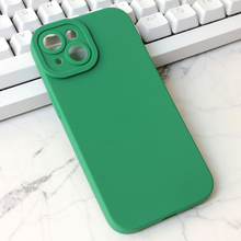 Zastitna futrola Silikon Pro Camera - iPhone 15 6.1 tamno zelena.
