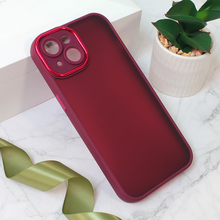 Zastitna futrola Shining Camera - iPhone 15 6.1 crvena.