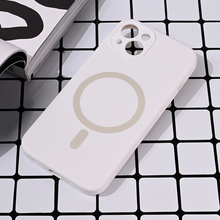 Zastitna futrola Magsafe Pure color - iPhone 13 bela.