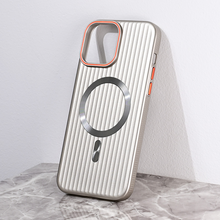 Zastitna futrola Magsafe Stripe - iPhone 13 Pro Max 6.7 siva.