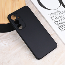 Teracell GIULIETTA silikonska futrola - Samsung S721B Galaxy S24 FE mat crna.