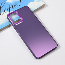 Zastitna futrola providna - Samsung A065F Galaxy A06 ljubicasta.