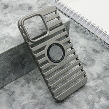 Zastitna futrola LINES LOGO CUT - iPhone 15 Pro (6.1) siva (MS).