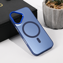 Zastitna futrola Magsafe providna - iPhone 17 6.3 plava.