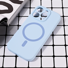 Zastitna futrola Magsafe Pure color - iPhone 16 Pro svetlo plava.