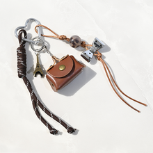 Privezak Fashion Bag braon.