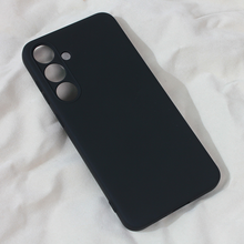 Zastitna futrola Teracell Soft Velvet - Samsung S926B Galaxy S24 Plus crna.