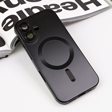 Zastitna futrola Magsafe Chrome - iPhone 16 6.1 crna.