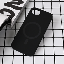 Zastitna futrola Magsafe Pure color - iPhone 16e crna.