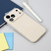 Teracell GIULIETTA silikonska futrola Magsafe - iPhone 17 Pro Max 6.9 bela.