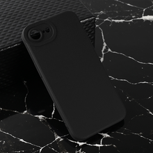 Teracell GIULIETTA silikonska futrola - iPhone 16e/17e 6.1 mat crna.
