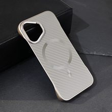 Zastitna futrola Magsafe Carbon - iPhone 16 6.1 siva.