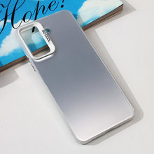 Zastitna futrola providna - Xiaomi Redmi 13C srebrna.