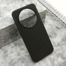 Zastitna futrola URBAN STRIPE - Huawei Honor X9D/Magic 8 lite crna (MS).