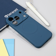 Teracell GIULIETTA silikonska futrola Magsafe - iPhone 17 Pro/18 Pro 6.3 plava.