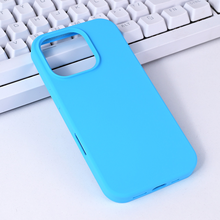 Zastitna futrola Summer color - iPhone 16 Pro svetlo plava.