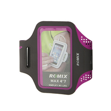 Zastitna futrola oko ruke Romix RH18 4.7 pink.