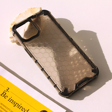 Zastitna futrola Honeycomb - iPhone 14 crna.