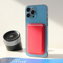 Zastitna futrola Leather Magsafe Pocket - iPhone 13 crvena.