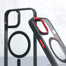 Zastitna futrola Magsafe Shining Camera - iPhone 14 Plus crvena.