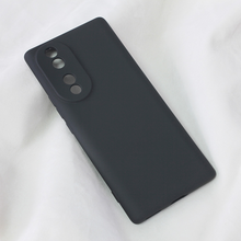 Zastitna futrola Teracell Soft Velvet - Huawei Honor 70 crna.
