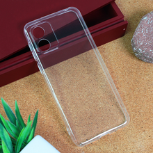 Teracell GIULIETTA silikonska futrola - Motorola Moto E13 Transparent.