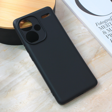 Teracell GIULIETTA silikonska futrola - Xiaomi Redmi Note 13 Pro 4G Plus mat crna.