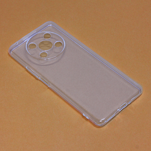 Zastitna silikonska futrola Ultra Thin - Huawei Honor Magic 4 Lite Transparent.