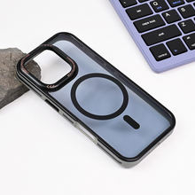 Zastitna futrola Magsafe Trendy - iPhone 16 Pro crna.