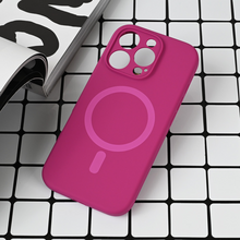 Zastitna futrola Magsafe Pure color - iPhone 16 Pro tamno pink.