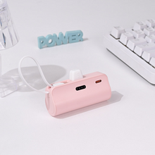 Back Up baterija (univerzalna) prenosiva baterija privezak 5000mAh fast lightning roze.