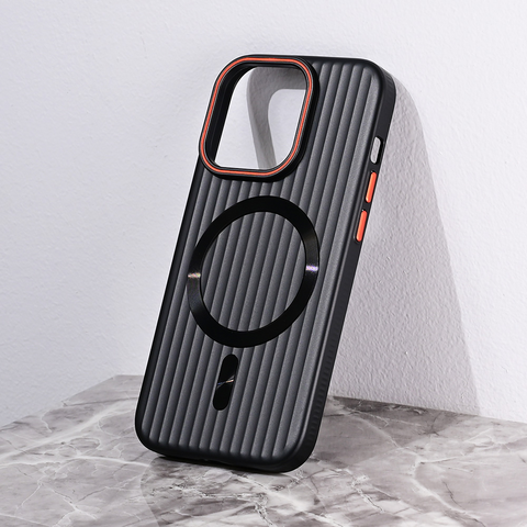 Zastitna futrola Magsafe Stripe - iPhone 14 Pro crna.