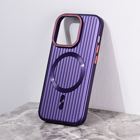 Zastitna futrola Magsafe Stripe - iPhone 13 Pro ljubicasta.