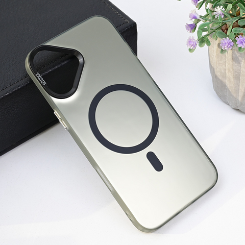 Zastitna futrola Magsafe providna - iPhone 16 Plus 6.7 crna.