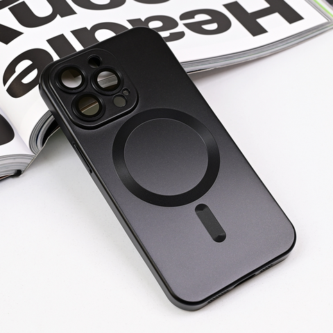 Zastitna futrola Magsafe Chrome - iPhone 13 Pro crna.