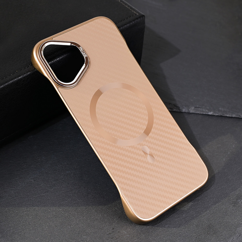 Zastitna futrola Magsafe Carbon - iPhone 16 Plus 6.7 braon.