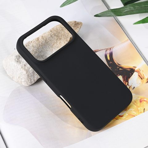 Zastitna futrola Teracell Soft Velvet - iPhone 17 Pro crna.