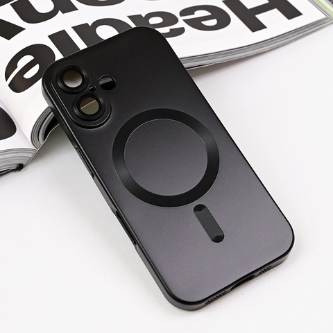 Zastitna futrola Magsafe Chrome - iPhone 16 6.1 crna.