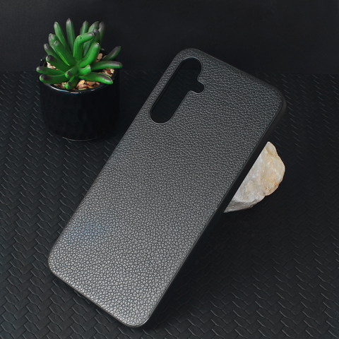 Zastitna futrola Groove - Samsung A256 Galaxy A25 5G crna.