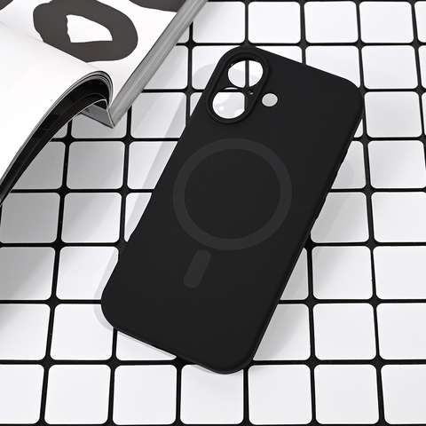 Zastitna futrola Magsafe Pure color - iPhone 17 6.3 crna.