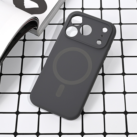 Zastitna futrola Magsafe Pure color - iPhone 17 Pro siva.