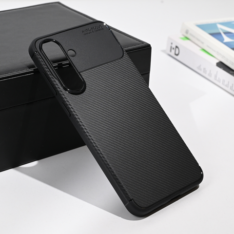 Zastitna futrola Defender Carbon - Samsung S731B Galaxy S25 FE crna.