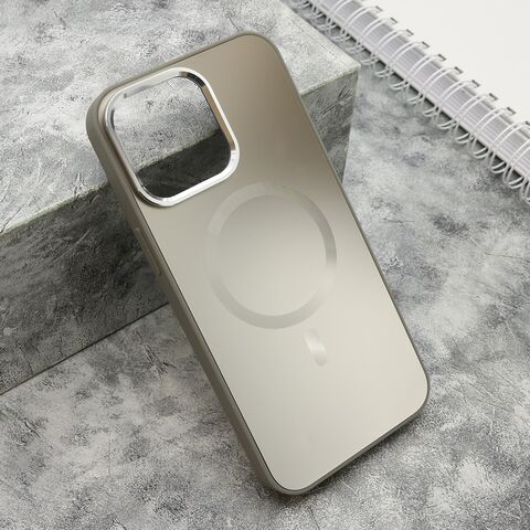 Zastitna futrola COLOR METAL MagSafe - iPhone 15 Pro Max (6.7) srebrna (MS).