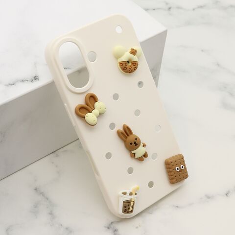 Zastitna futrola TOY - iPhone 16 (6.1) bela (MS).