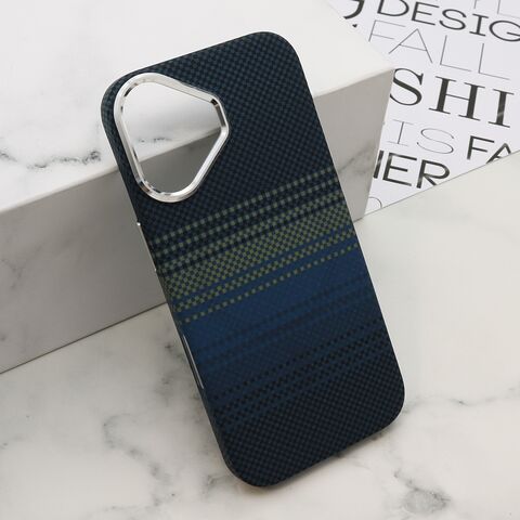 Zastitna futrola UrbanMesh MagSafe - iPhone 17 (6.1) DZ04 (MS).