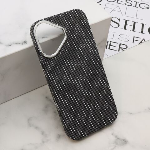 Zastitna futrola UrbanMesh MagSafe - iPhone 17 (6.1) DZ06 (MS).