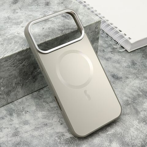 Zastitna futrola COLOR METAL Magsafe - iPhone 17 Pro Max (6.9) siva (big camera) (MS).